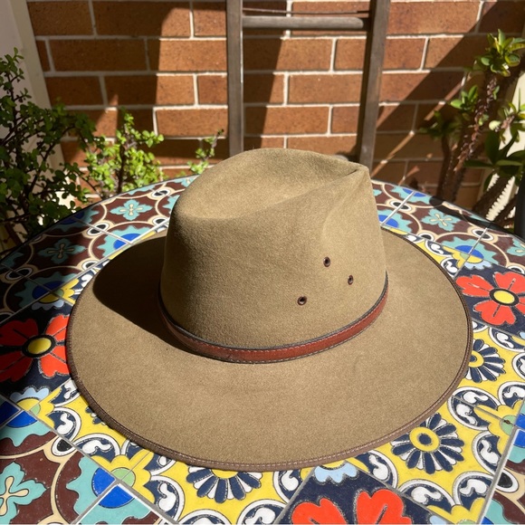 Akubra Other - Akubra Cooper Pedy Santone Kangaroo Tail Band Hat Size 58